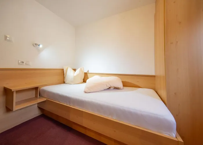 Vakantiehuis Kleewein By Interhome Sölden