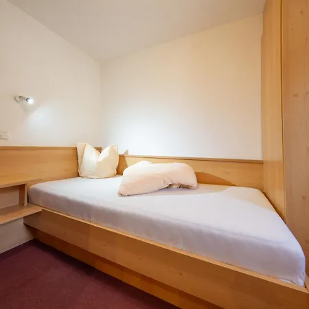 Semesterbostad Kleewein By Interhome Sölden